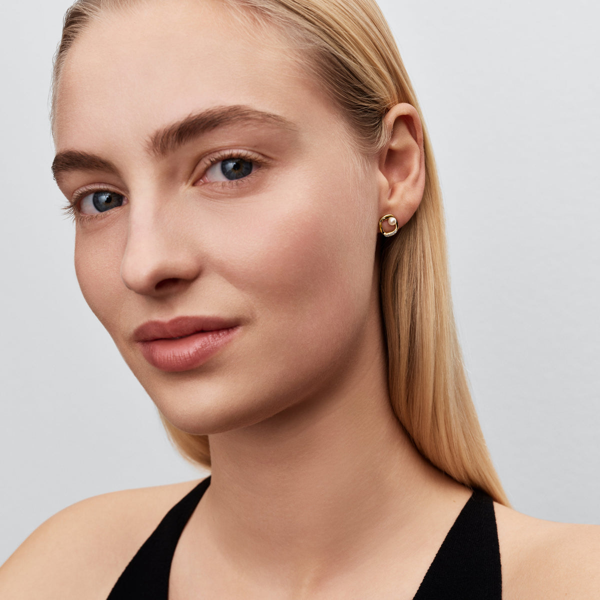Pandora Organically Shaped Pavé Circle & Treated Freshwater Cultured Pearl Stud Earrings