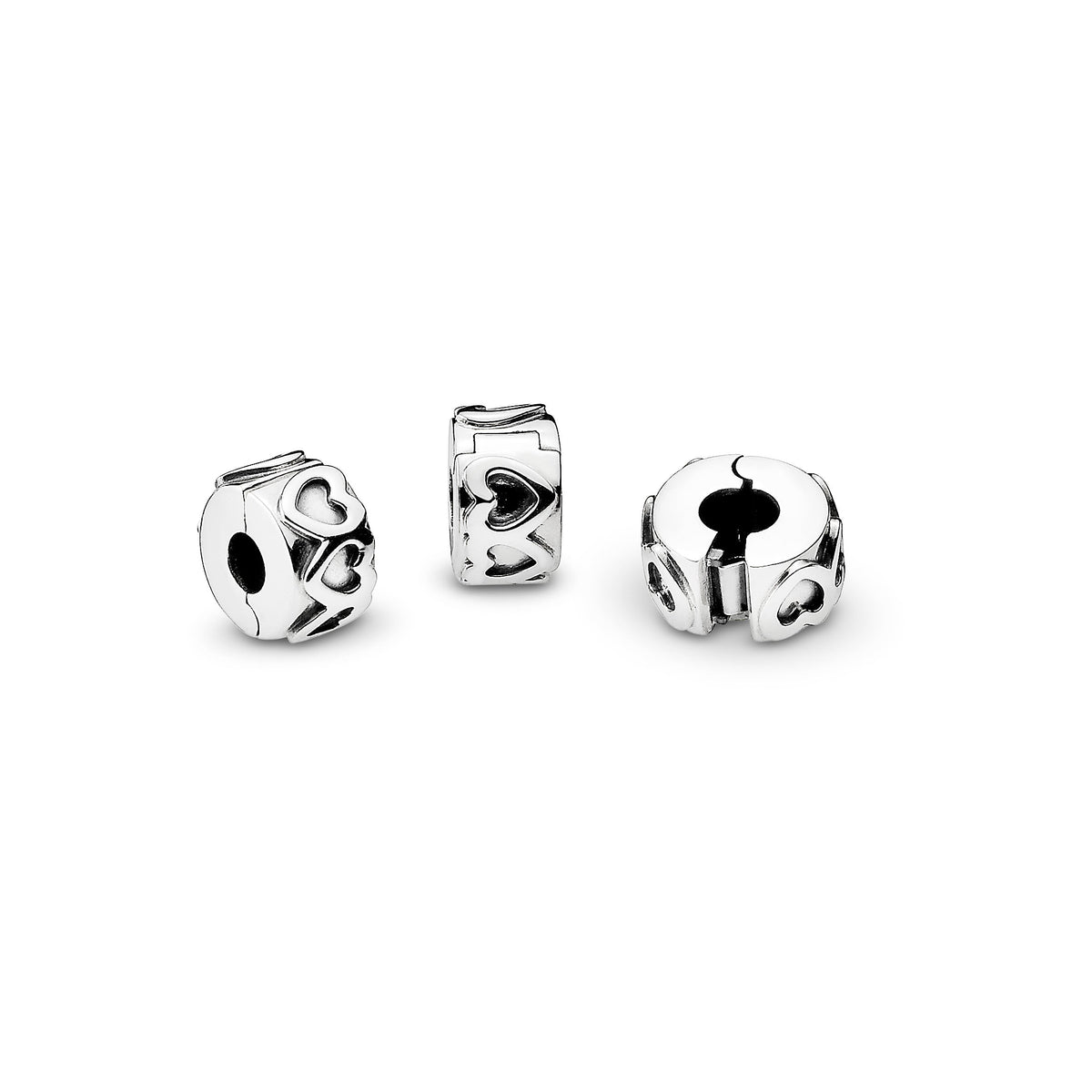 Pandora Charm Featuring Band of Hearts Clip
