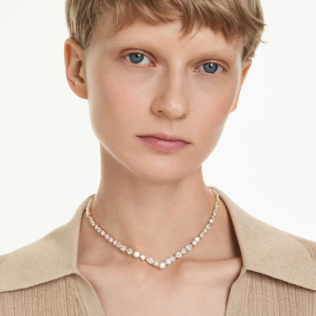 Swarovski Mesmera necklace Mixed cuts, White, Rhodium plated