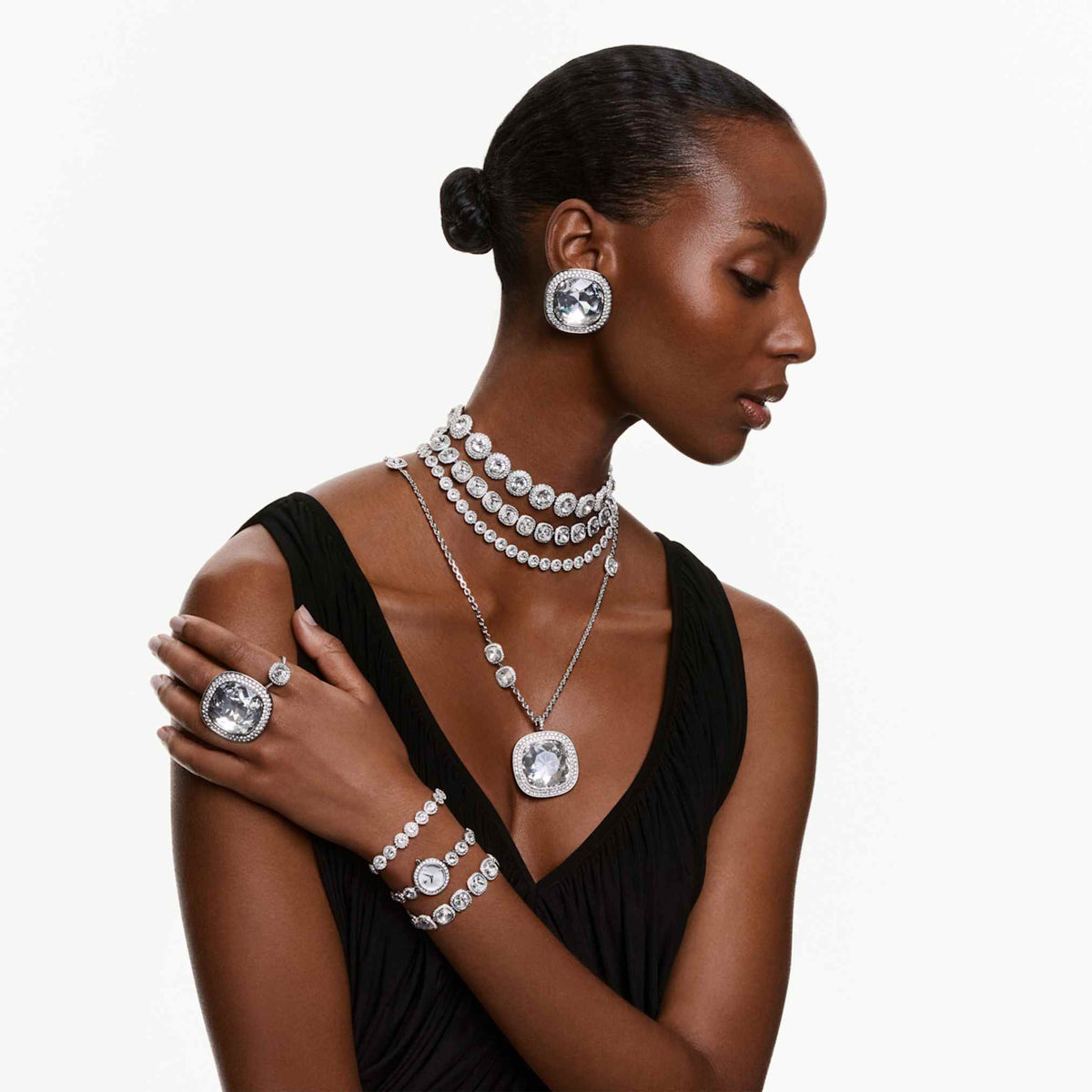 Swarovski Una Angelic cocktail ring with white cushion-cut accents and ruthenium plating