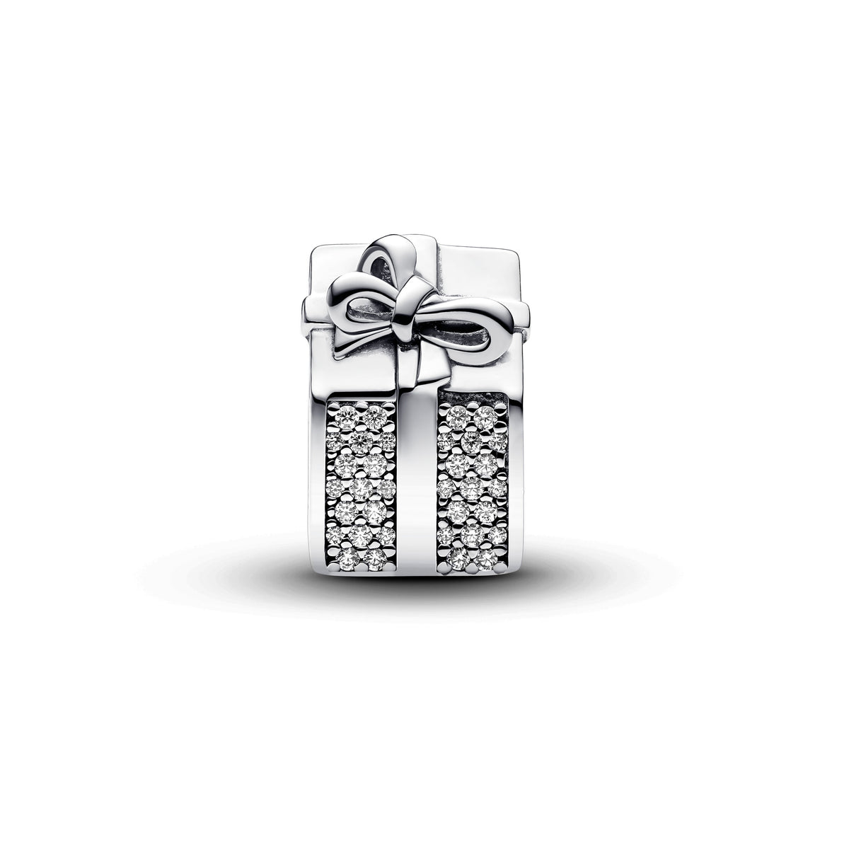Pandora Jewelry Set Featuring Sparkling Gift Box