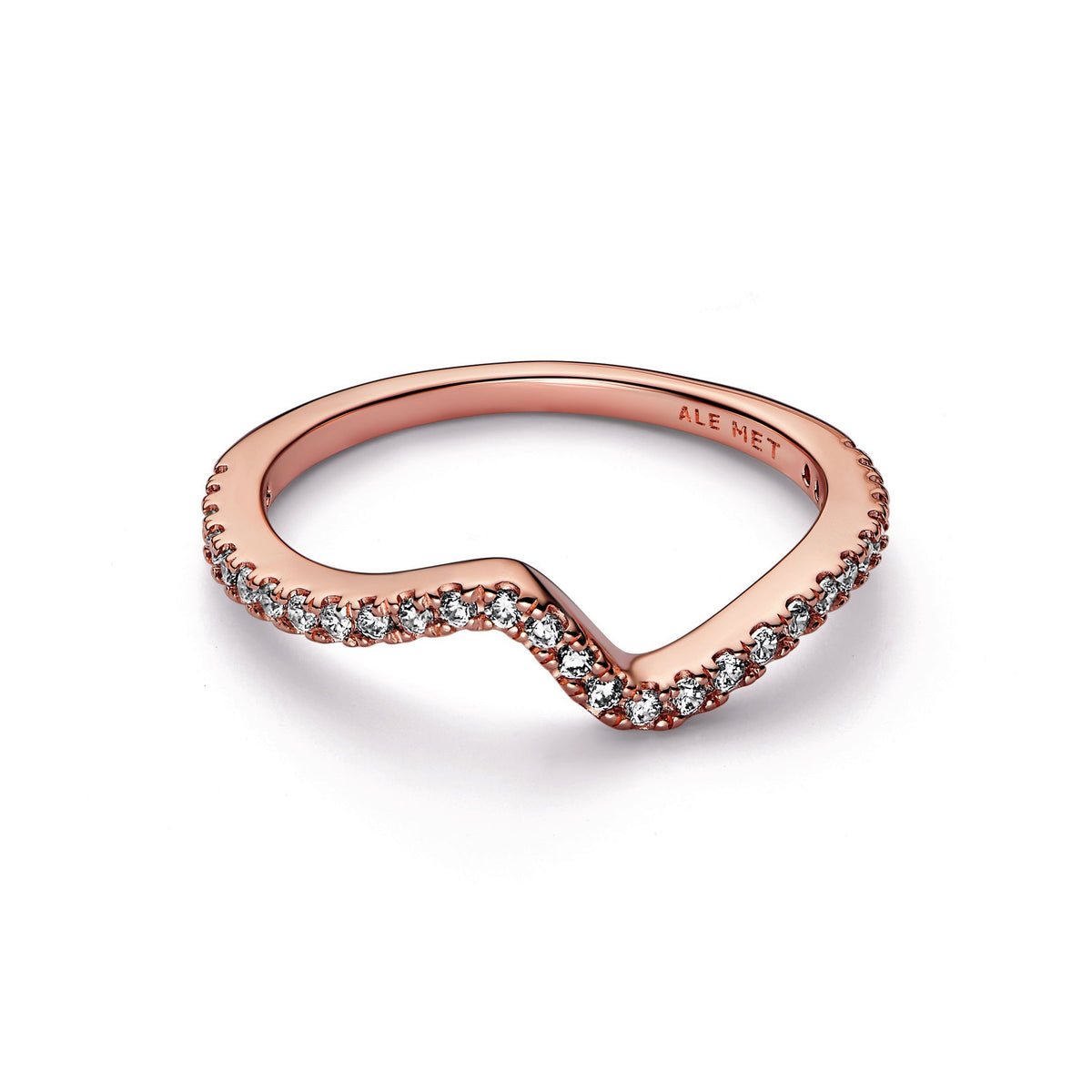 Pandora Ring Featuring Sparkling Wave