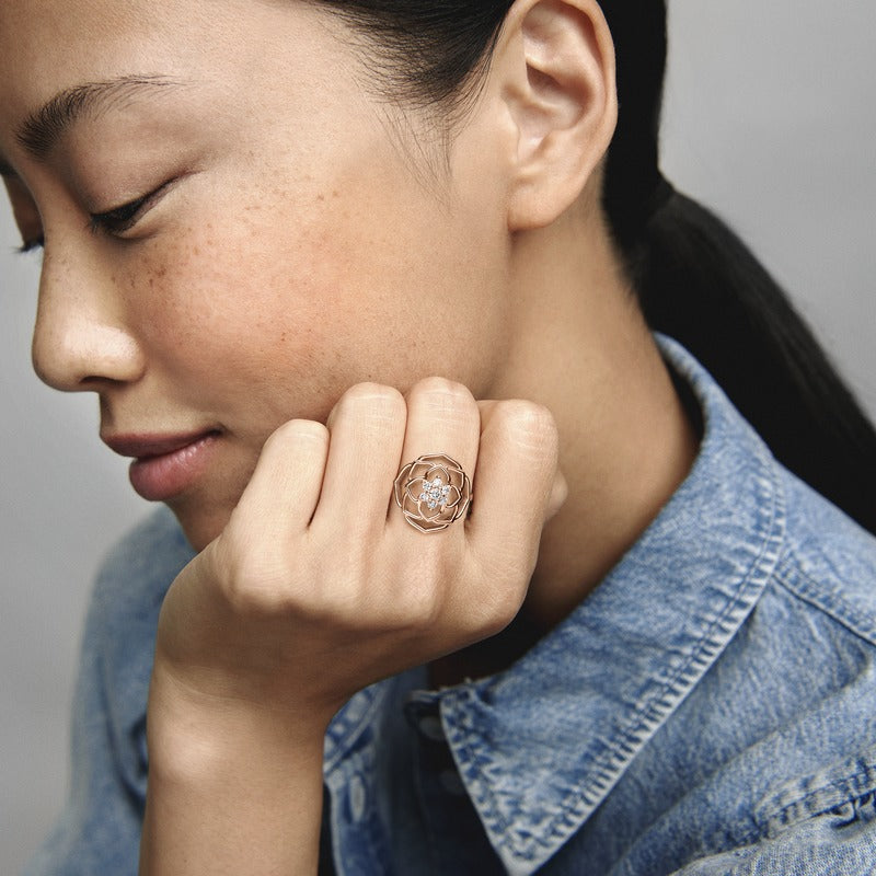 Pandora Ring Featuring Rose Petals Statement