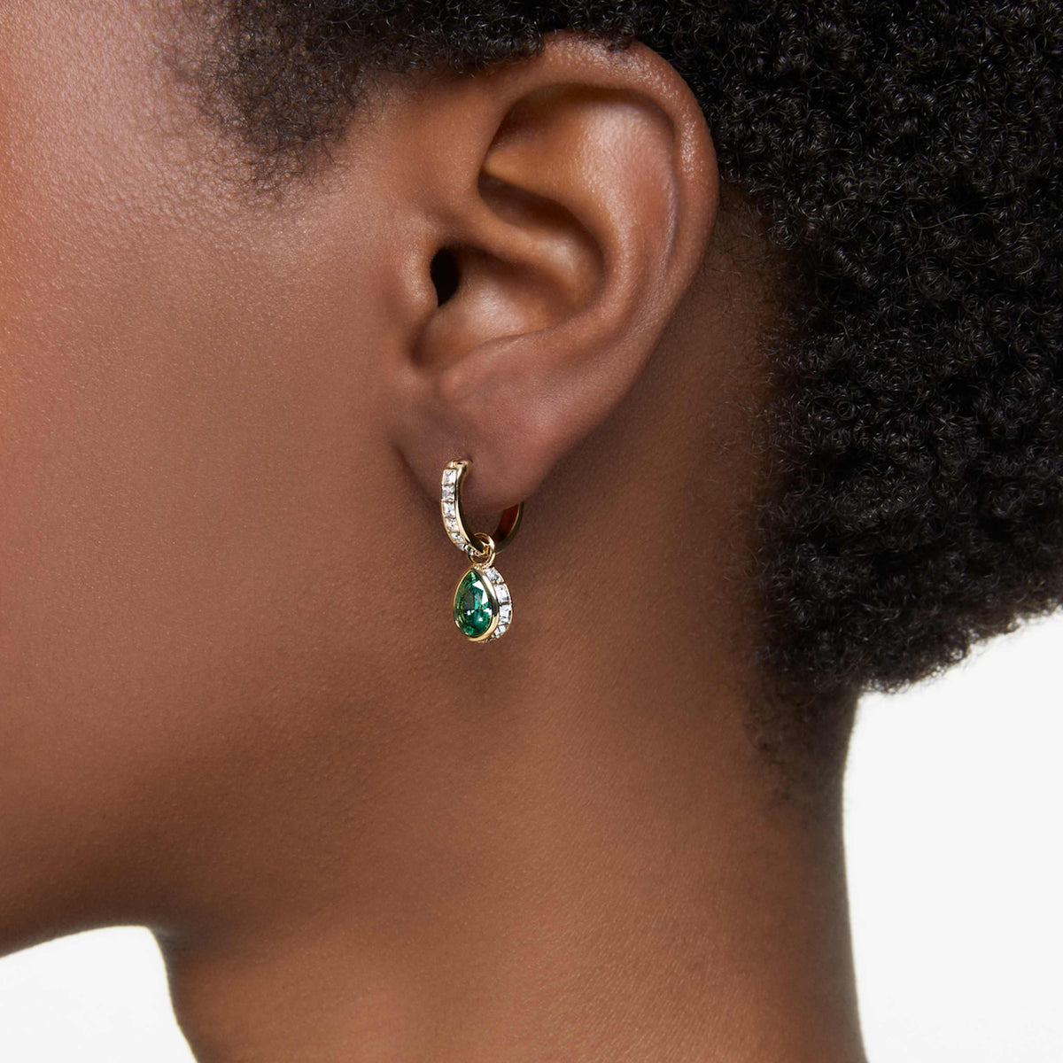 Swarovski Chroma drop earrings with blue pear-cut accents and an 18K gold finish