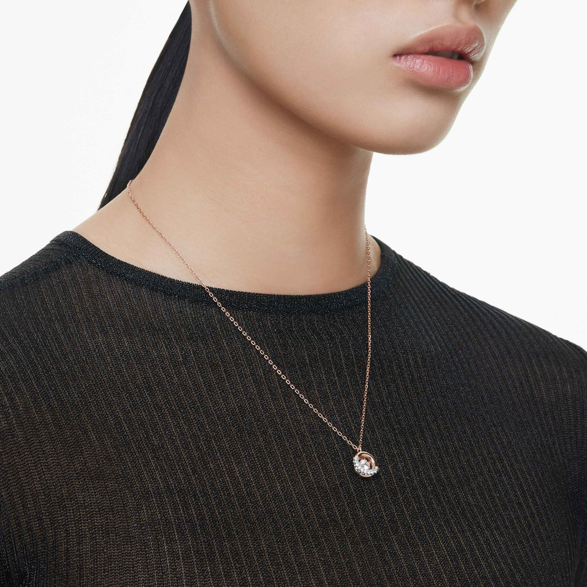 Swarovski Dextera pendant Round cut, White, Rhodium plated