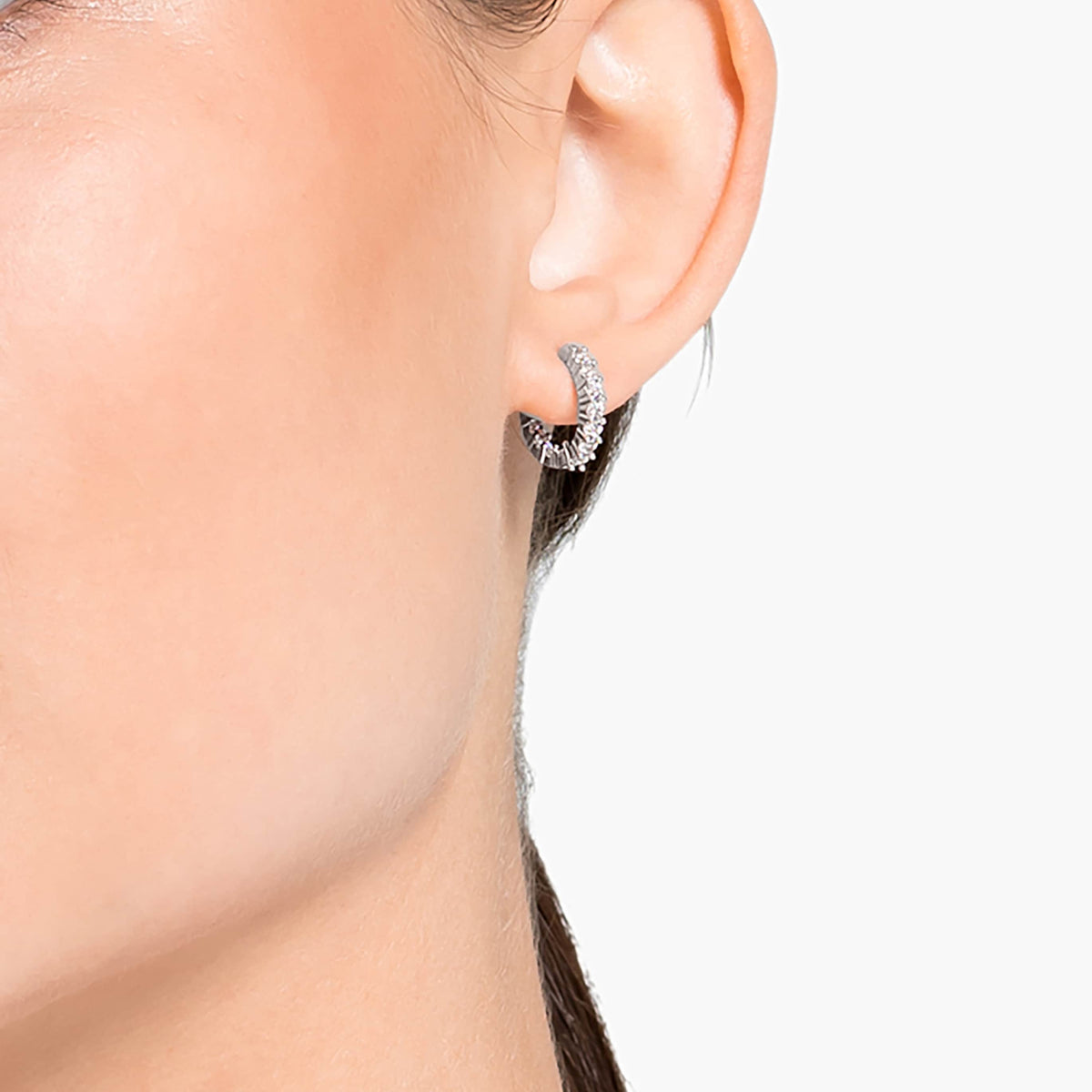 Swarovski Matrix Vittore hoop earrings Round cut, White, Rhodium plated