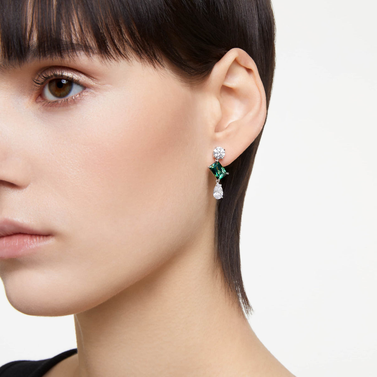 Swarovski Mesmera drop earrings Mixed cuts, Green, Rhodium plated