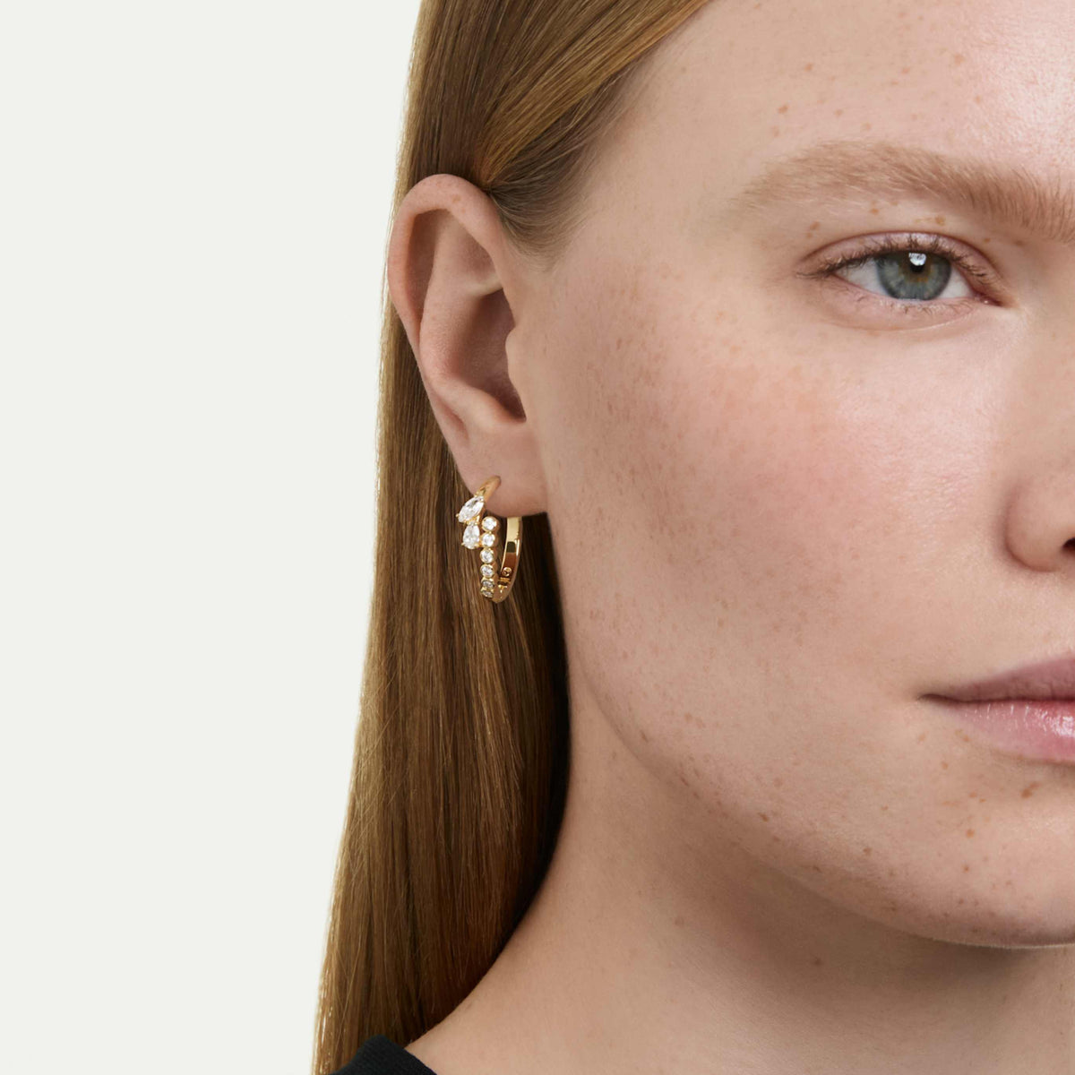Swarovski Mesmera hoop earrings Mixed cuts, White, 18K gold finish