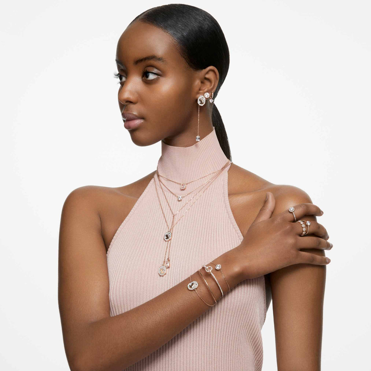 Swarovski Una Angelic cocktail ring with white round-cut accents and an 18K rose gold finish