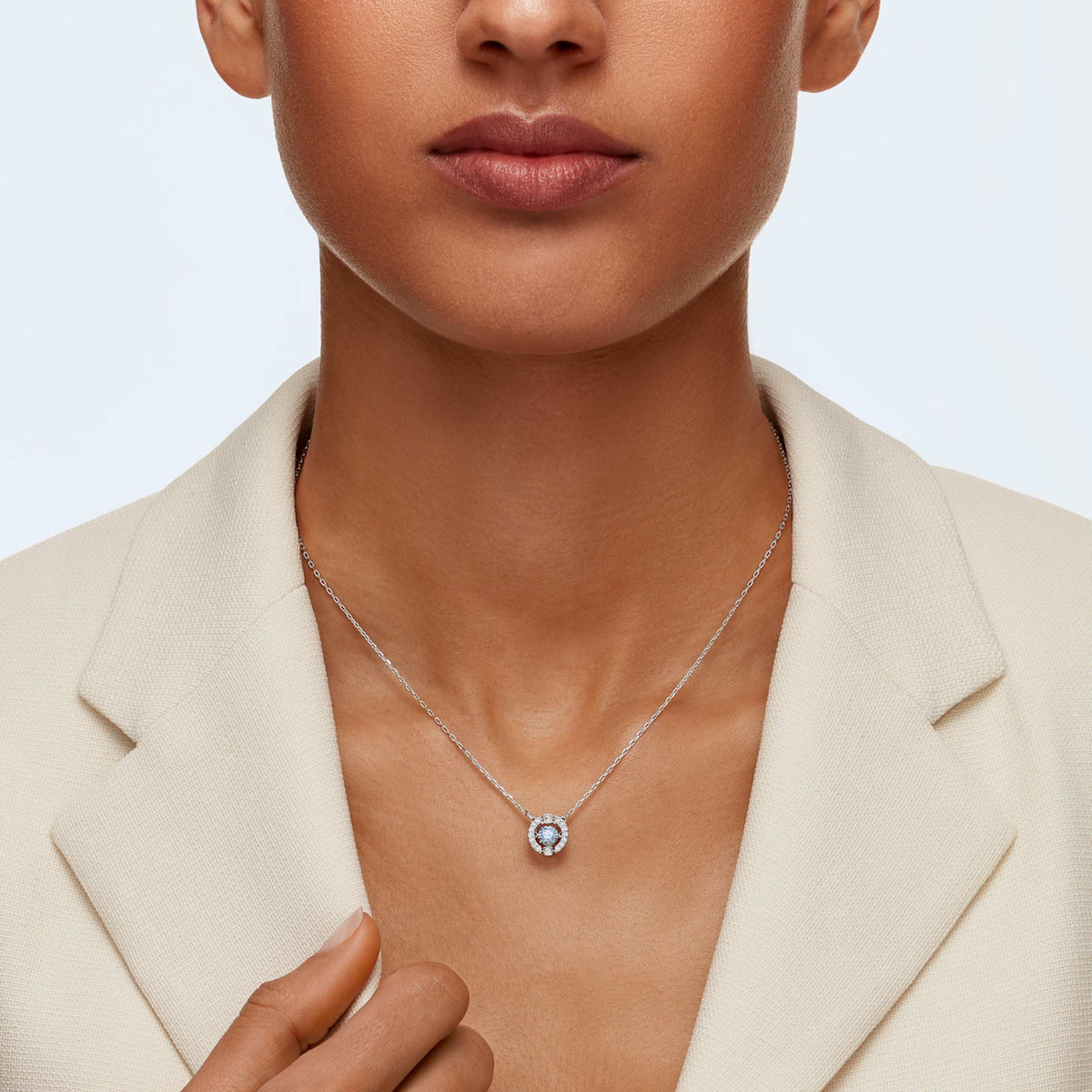 Swarovski Una necklace with white round-cut accents and an 18K rose gold finish