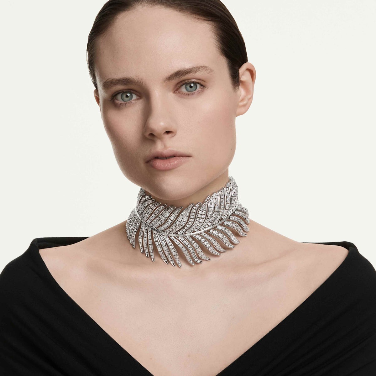Swarovski Vienna choker Mixed cuts, Feather, White, Rhodium plated